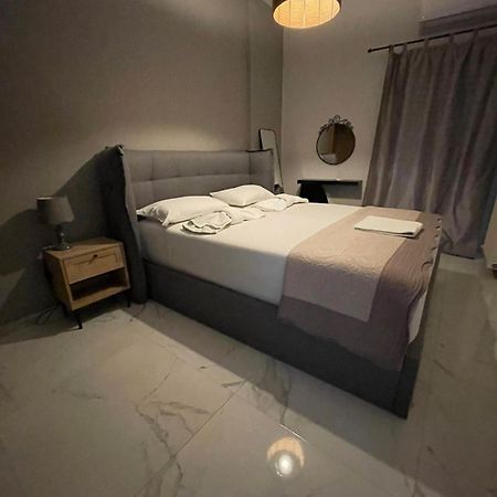 Anais Apartment Превеза Экстерьер фото