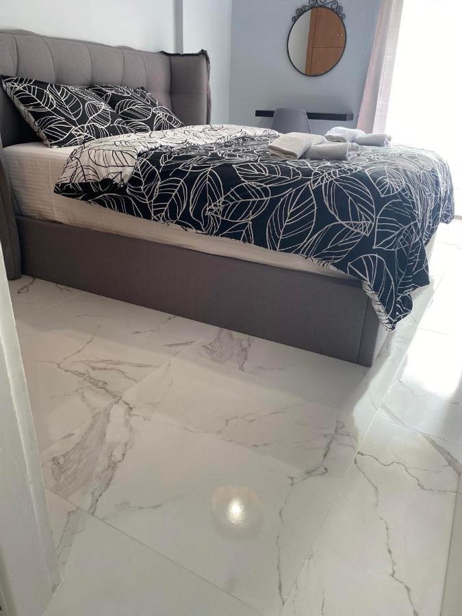 Anais Apartment Превеза Экстерьер фото